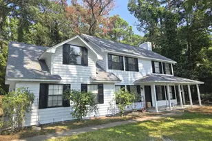 19 Chesterfield Dr, Beaufort, SC 29906 - Photo 1