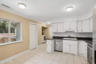 18 Partridge Cir, Beaufort, SC 29907 - Photo 9
