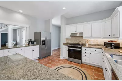 12 Charlesfort Place, Hilton Head, SC 29926 - Photo 11