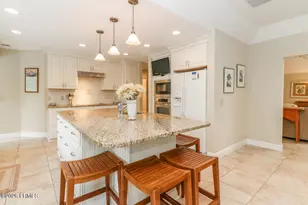 16 Sandhill Crane Rd, Hilton Head, SC 29928 - Photo 11