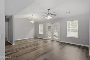 8 Star Magnolia Dr, Beaufort, SC 29907 - Photo 5
