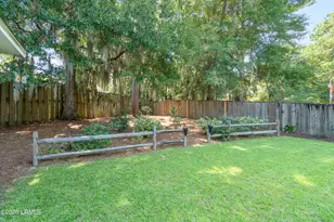 411 Joshua Ct, Beaufort, SC 29902 - Photo 9