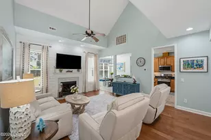 45 Osprey Rd, Beaufort, SC 29907 - Photo 5