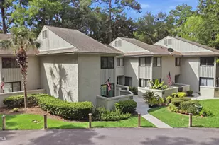 90 Gloucester Rd, Hilton Head Island, SC 29928 - Photo 29