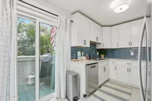 90 Gloucester Rd, Hilton Head Island, SC 29928 - Photo 11