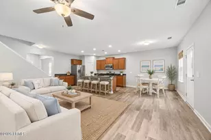32 Pacolet Ln, Beaufort, SC 29906 - Photo 5