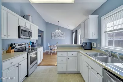 96 Wintergreen Drive, Beaufort, SC 29906 - Photo 7
