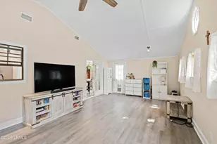 3050 Huron Dr, Beaufort, SC 29902 - Photo 21