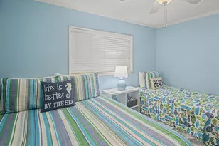 40 Folly Field Rd, Hilton Head Island, SC 29928 - Photo 31
