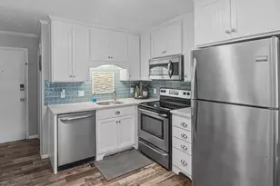 40 Folly Field Rd, Hilton Head Island, SC 29928 - Photo 1