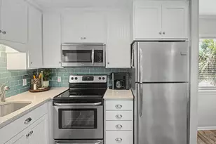 40 Folly Field Rd, Hilton Head Island, SC 29928 - Photo 9