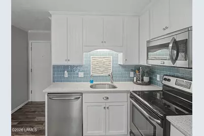 40 Folly Field Road #D9, Hilton Head Island, SC 29928 - Photo 7