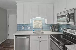 40 Folly Field Rd, Hilton Head Island, SC 29928 - Photo 7