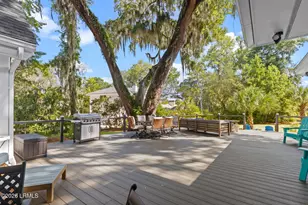 402 Island Cir E, Saint Helena Island, SC 29920 - Photo 31