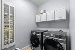 402 Island Cir E, Saint Helena Island, SC 29920 - Photo 25
