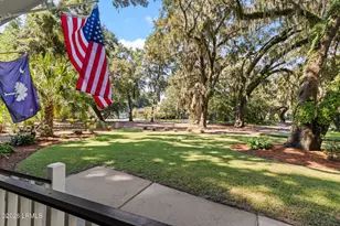 402 Island Cir E, Saint Helena Island, SC 29920 - Photo 5