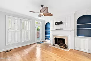 895 Ribaut Rd, Beaufort, SC 29902 - Photo 9