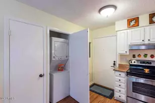 45 Folly Field Rd, Hilton Head, SC 29928 - Photo 11