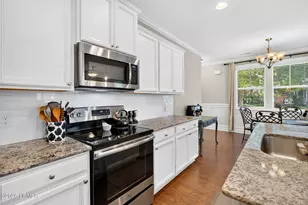 300 Coquinas Ct, Beaufort, SC 29906 - Photo 17