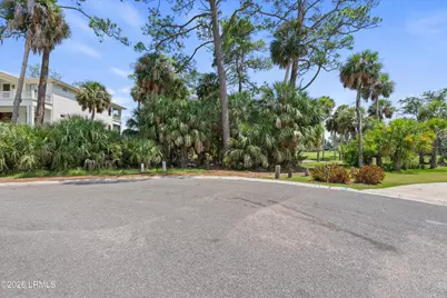 187 Davis Love Drive, Ladys Island, SC 29920 - Photo 3