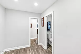 8 Windjammer Ln, Harbor Island, SC 29920 - Photo 33
