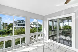 8 Windjammer Ln, Harbor Island, SC 29920 - Photo 21