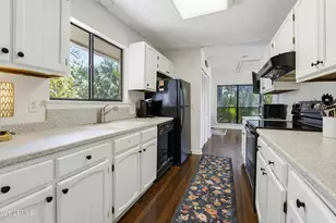 868 Sabal Ct, Ladys Island, SC 29920 - Photo 11