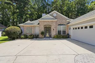 12 Island W Ct, Bluffton, SC 29910 - Photo 3