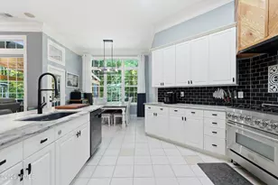 12 Island W Ct, Bluffton, SC 29910 - Photo 19