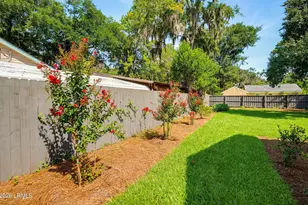 1307 Lafayette St, Beaufort, SC 29902 - Photo 31