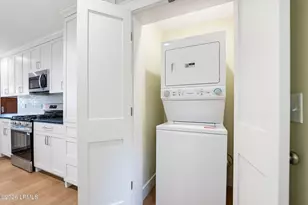 1307 Lafayette St, Beaufort, SC 29902 - Photo 13