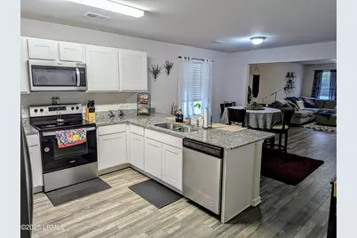 154 Palmetto Breeze Circle, Beaufort, SC 29907 - Photo 7