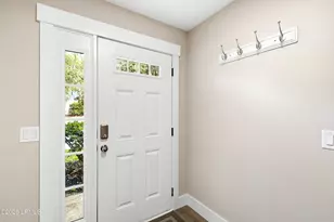 2304 Pine Ct S, Beaufort, SC 29902 - Photo 17