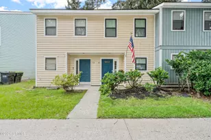 2304 Pine Ct S, Beaufort, SC 29902 - Photo 1
