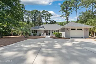 27 Pineland Rd, Hilton Head Island, SC 29926 - Photo 5