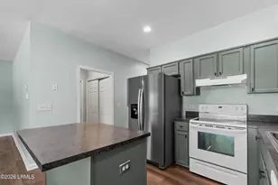 2618 Holmes Dr, Beaufort, SC 29902 - Photo 13