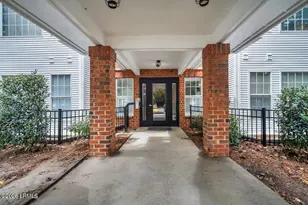 1231 Ladys Island Dr, Port Royal, SC 29935 - Photo 1