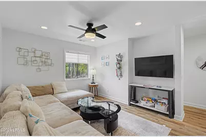 6 Woodward Avenue #I2, Hilton Head, SC 29928 - Photo 3