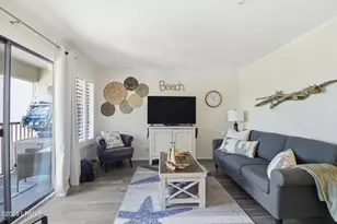 40 Folly Field Rd, Hilton Head, SC 29928 - Photo 15