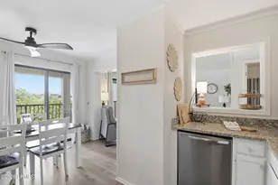 40 Folly Field Rd, Hilton Head, SC 29928 - Photo 11