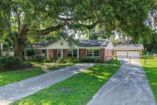 4027 Shell Point Rd, Beaufort, SC 29906 - Photo 3