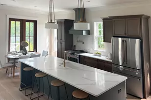 902 Harrington St, Beaufort, SC 29902 - Photo 3