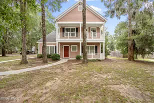 37 Gadwall Dr W, Beaufort, SC 29907 - Photo 1