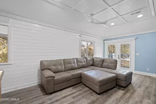 102 Battery Ln, Beaufort, SC 29902 - Photo 21