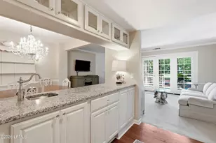 31 Shipyard Dr, Hilton Head, SC 29928 - Photo 9