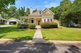 128 Fuller St, Beaufort, SC 29902 - Photo 1