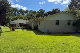 1703 Riverside Dr, Beaufort, SC 29902 - Photo 51