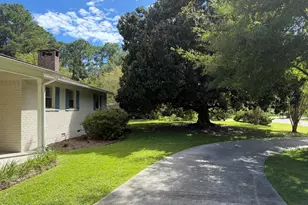 1703 Riverside Dr, Beaufort, SC 29902 - Photo 43