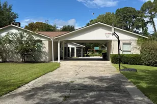 1703 Riverside Dr, Beaufort, SC 29902 - Photo 39