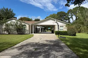 1703 Riverside Dr, Beaufort, SC 29902 - Photo 41